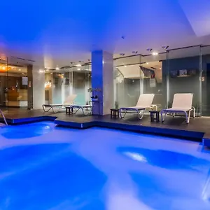 Grums & 4* Barcelona