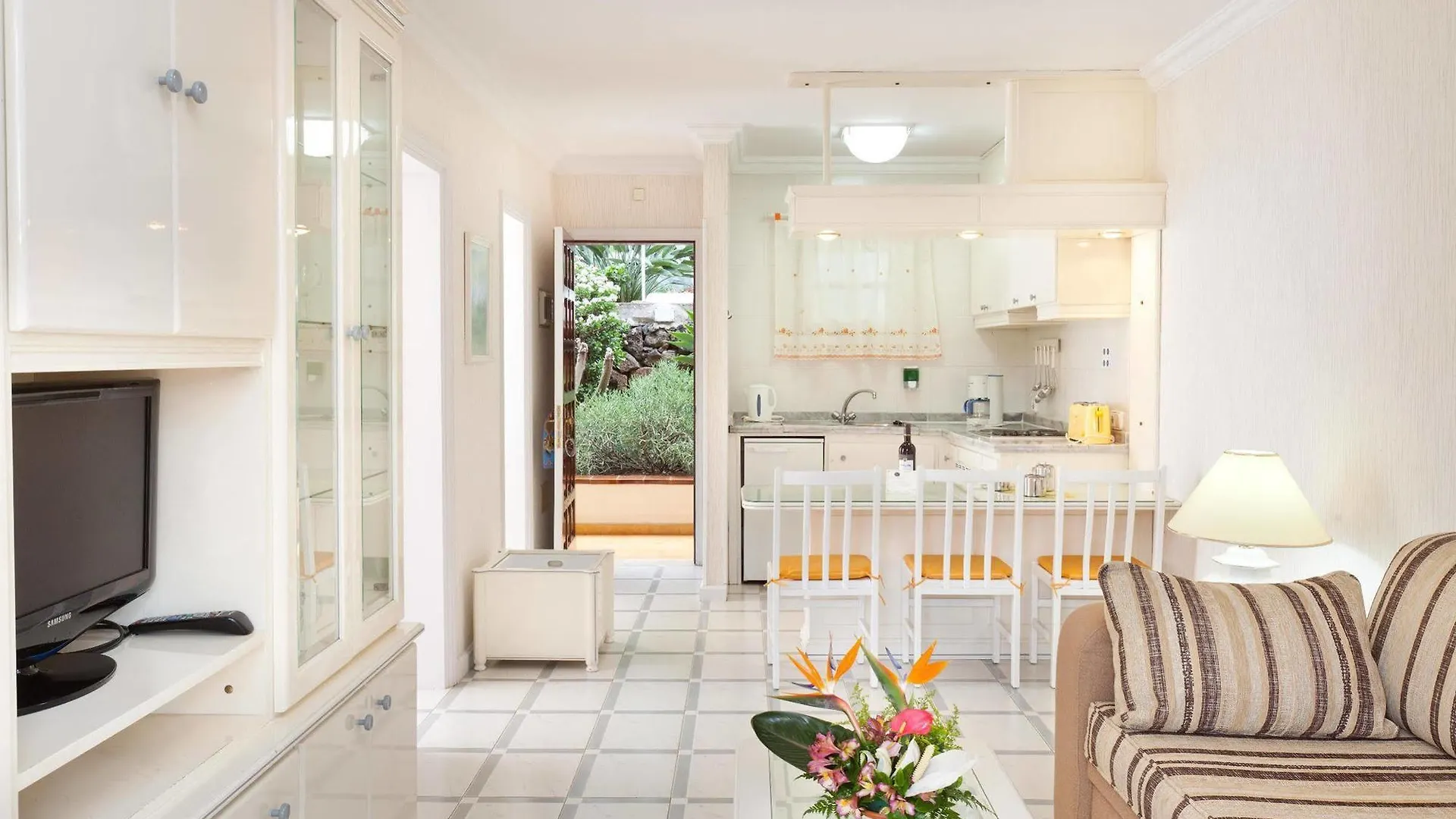 Ξενοδοχείο Apartamentos Ambassador Πουέρτο Ντε Λα Κρουζ