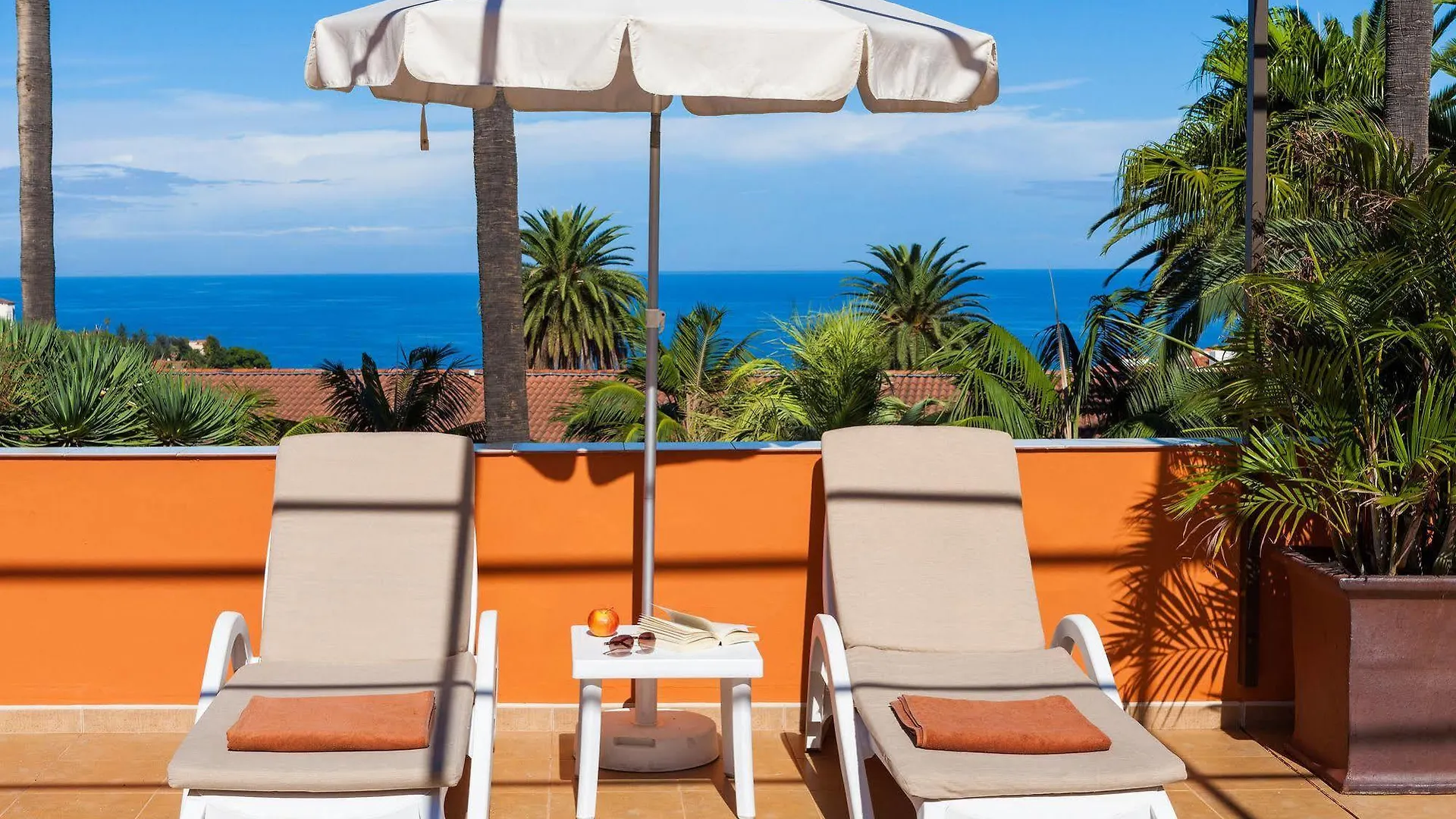 Apartamentos Ambassador Puerto de la Cruz  Spain